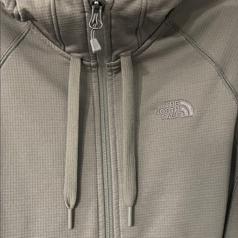 The North Face full zip Hooded Jacket - Picture 4 of 8